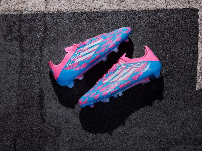 Giày bóng đá adidas F50 Re-Emergence