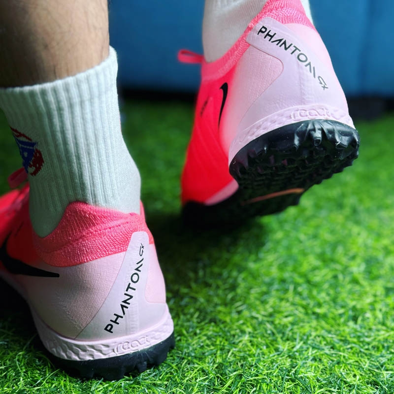 Nike Phantom GX 2 Pro TF màu hồng