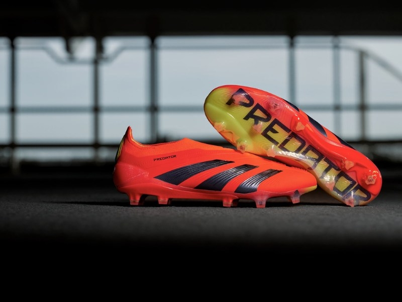 adidas Predator "Predstrike"