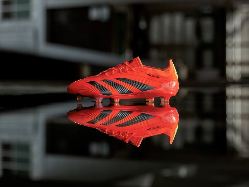 adidas Predator "Predstrike"