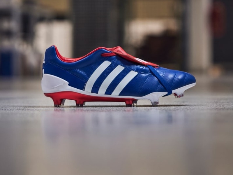 Giày bóng đá adidas Predator Mania Japan