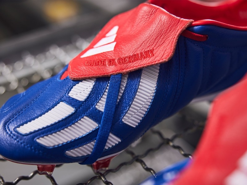 Giày bóng đá adidas Predator Mania Japan