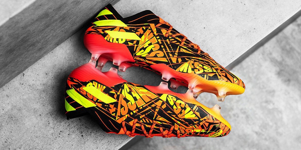 Giày đá bóng adidas messi