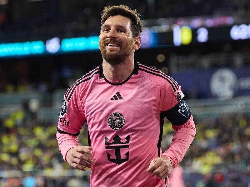 Lionel Messi – 135 triệu USD