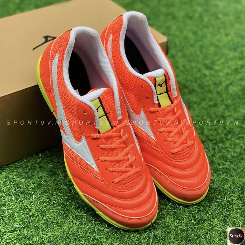 Mizuno Mrl Sala Club - Q1GB230380 - Cam/Trắng/Vàng