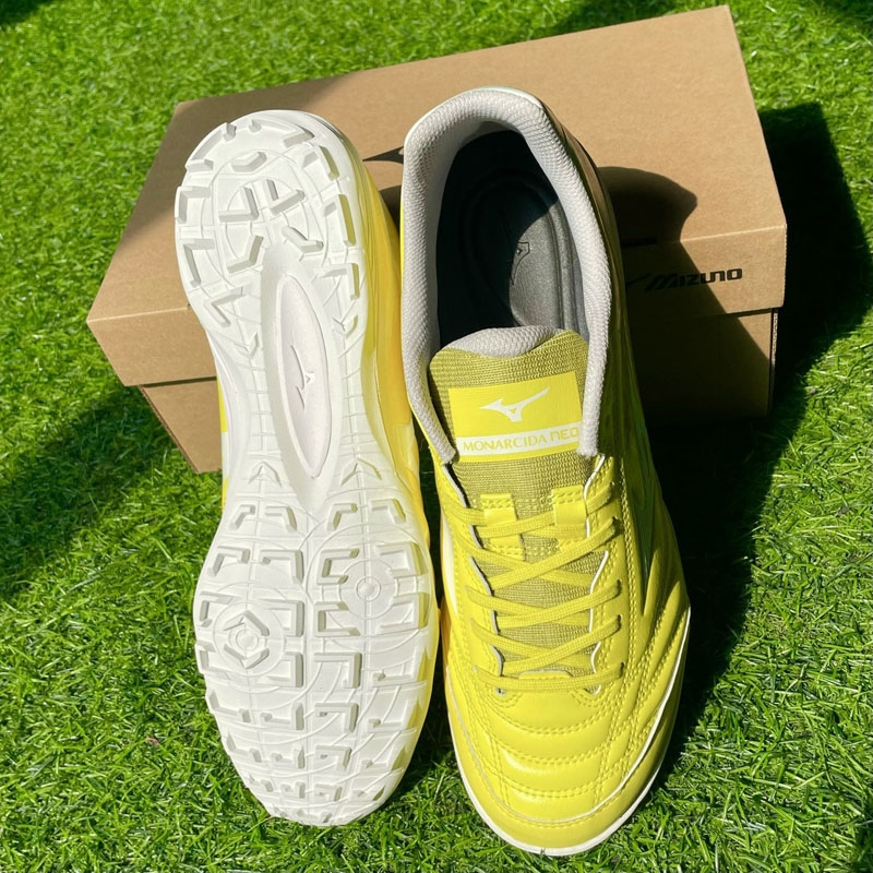 Mizuno Monarcida Neo Sala Pro TF - Vàng Trắng