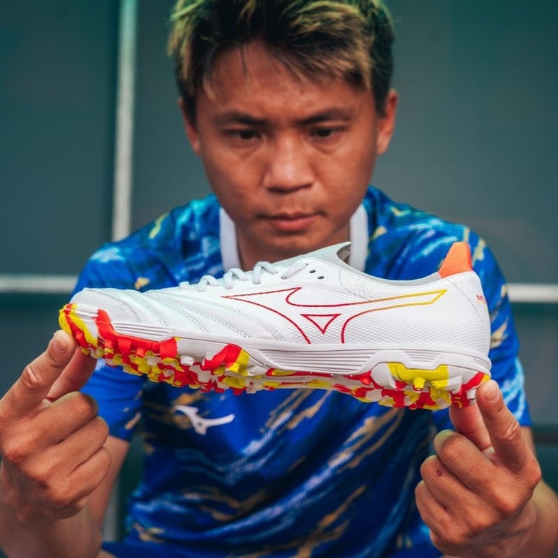 Mizuno Morelia Neo Sala Beta Japan
