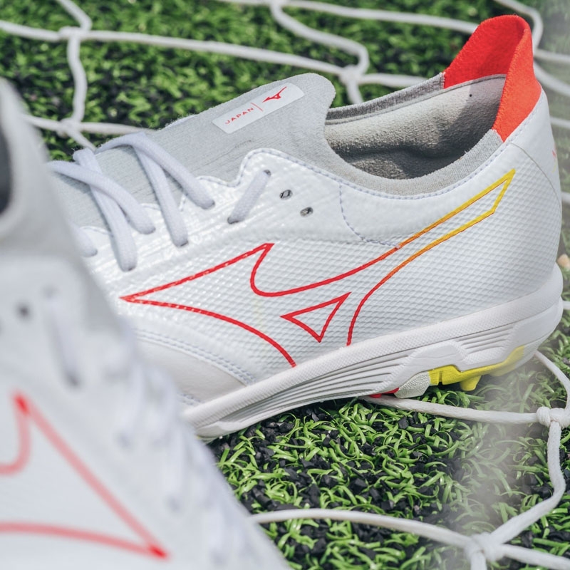 Mizuno Morelia Neo Sala Beta Japan