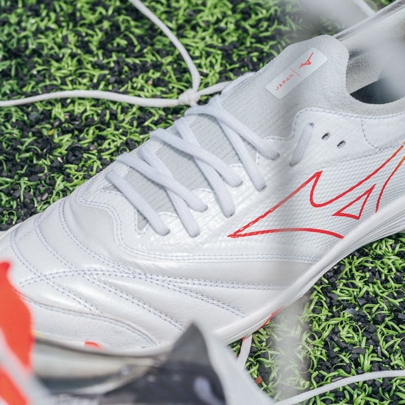 Mizuno Morelia Neo Sala Beta Japan