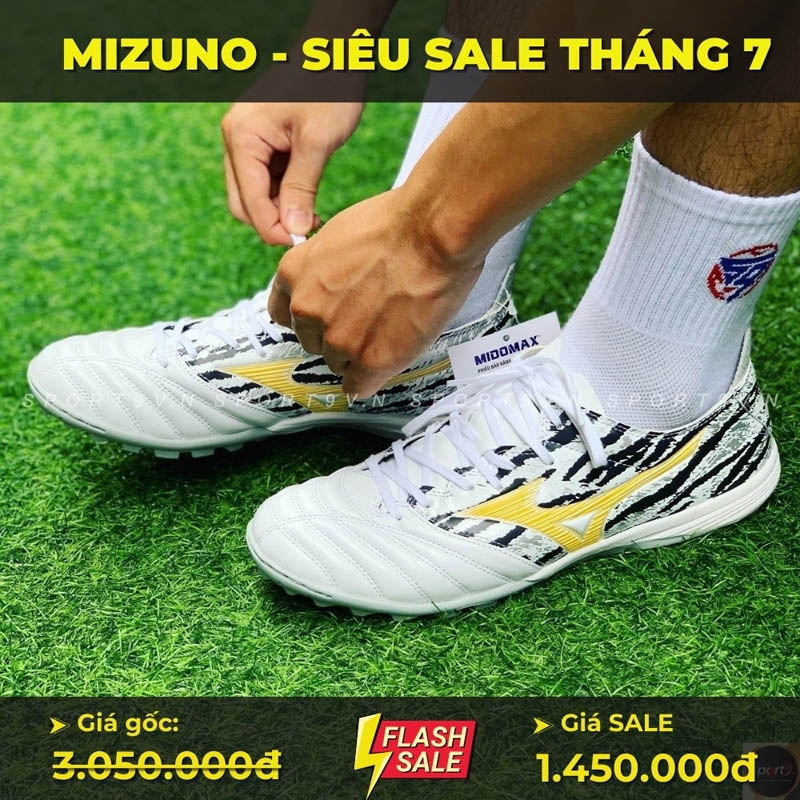 Giày đá bóng Mizuno giảm giá