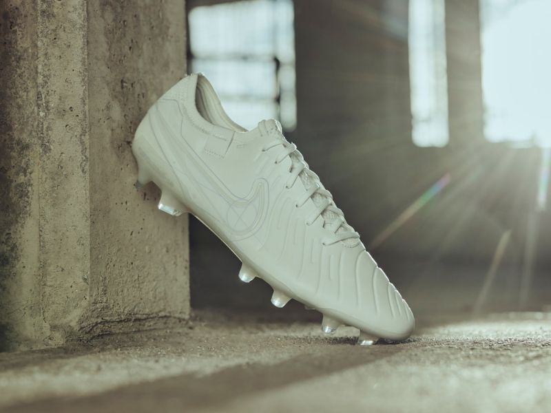 Nike Tiempo Legend 10 “Prototype”