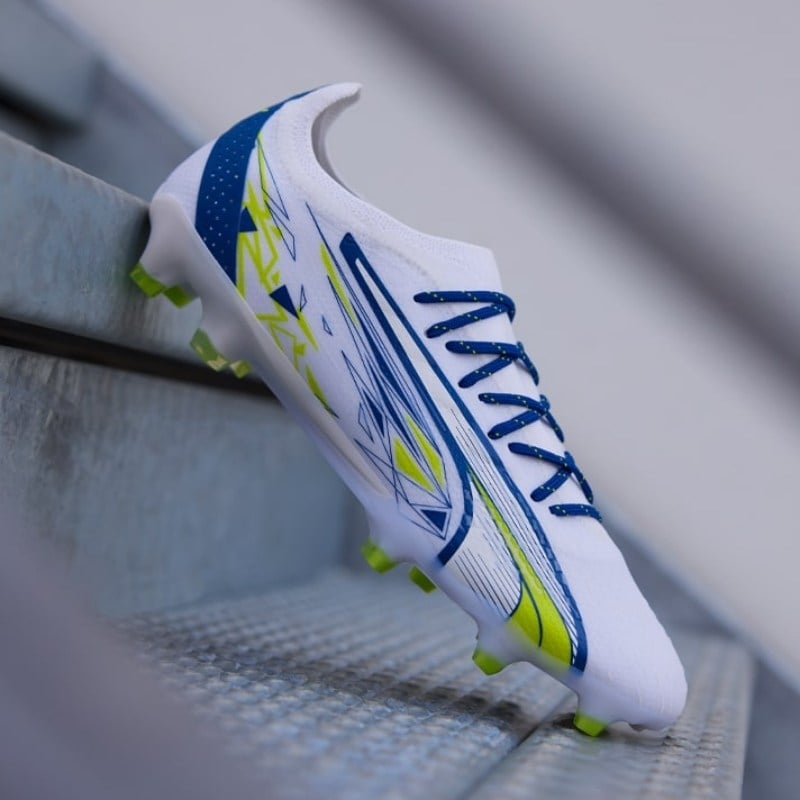 Puma Ultra Ultimate Pulisic Signature