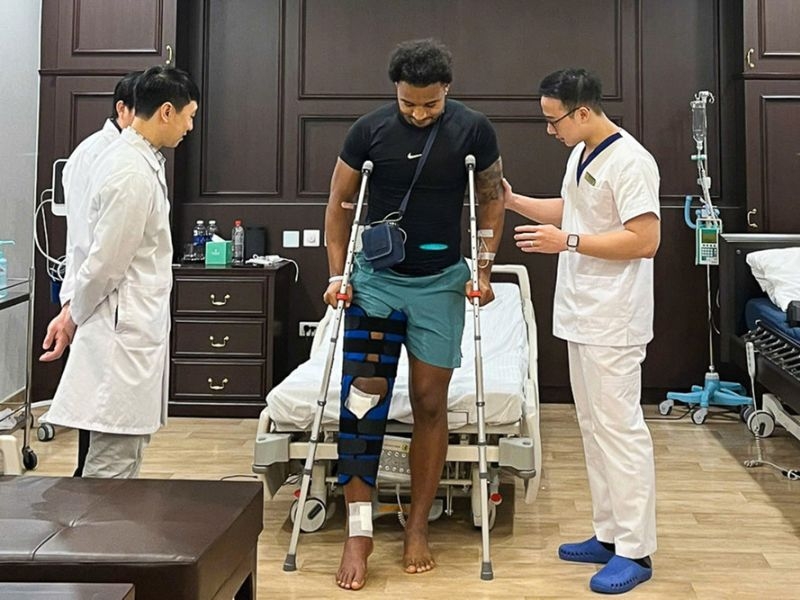 Hành trình hồi phục chấn thương từ Việt Nam đến Brazil