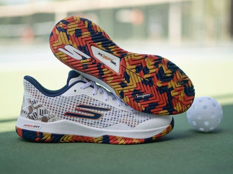 Giày pickleball Skechers