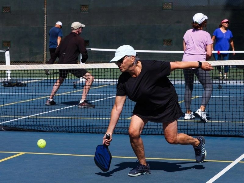 Phòng ngừa và hạn chế đau cổ tay khi chơi pickleball