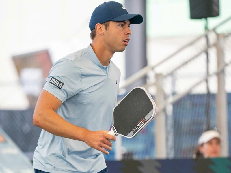 VĐV Ben Johns sử dụng vợt pickleball Joola