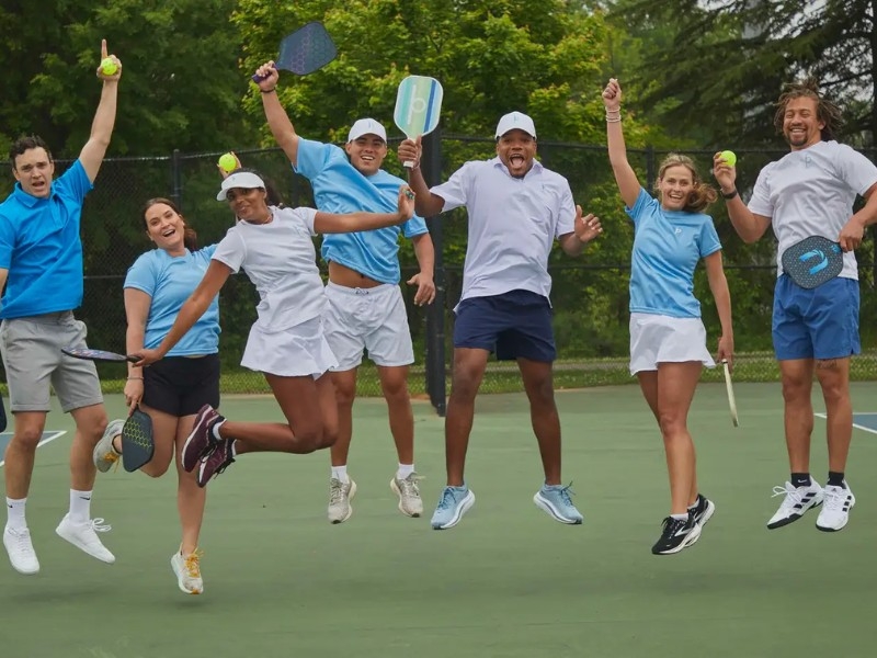 Trang phục khi chơi pickleball