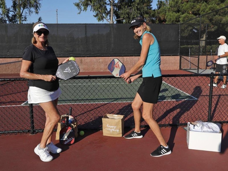 Trang phục khi chơi pickleball