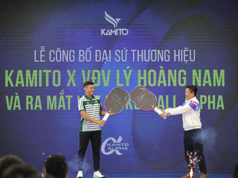 Lý Hoàng Nam trở thành đại sứ thương hiệu của Vợt pickleball Kamito Alpha