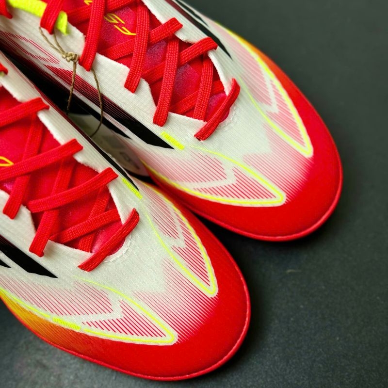 adidas F50 League TF - Trắng/Đỏ/Xanh - IE1231