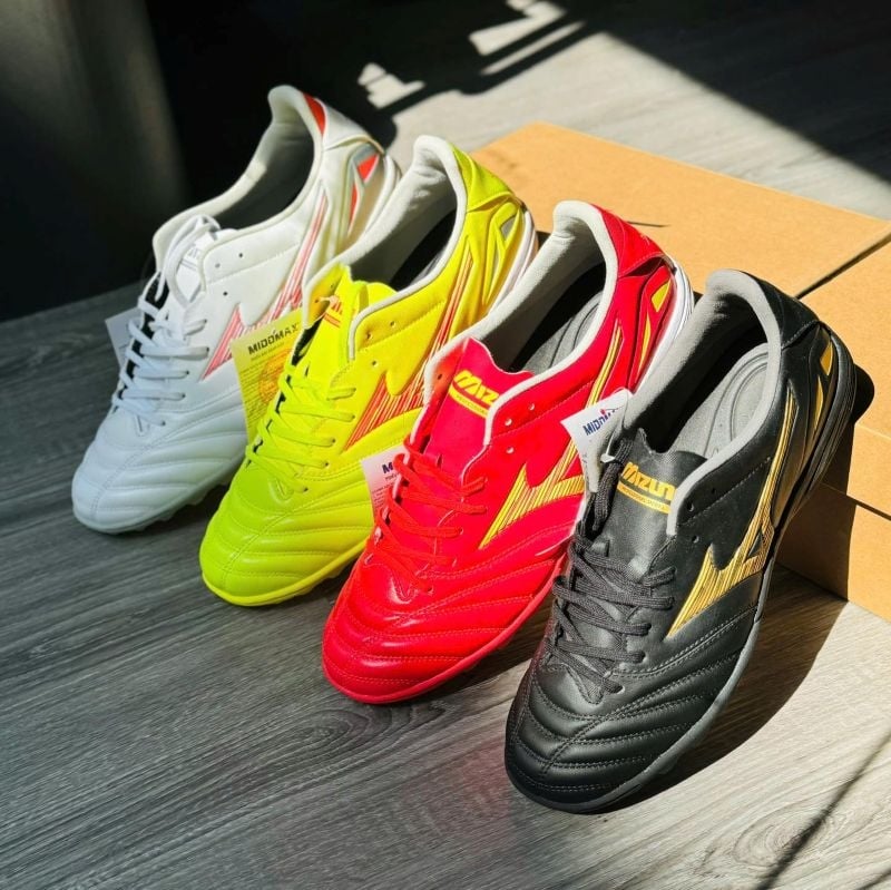 Giày đá bóng Mizuno Neo 4 Pro giá chỉ từ 1699k