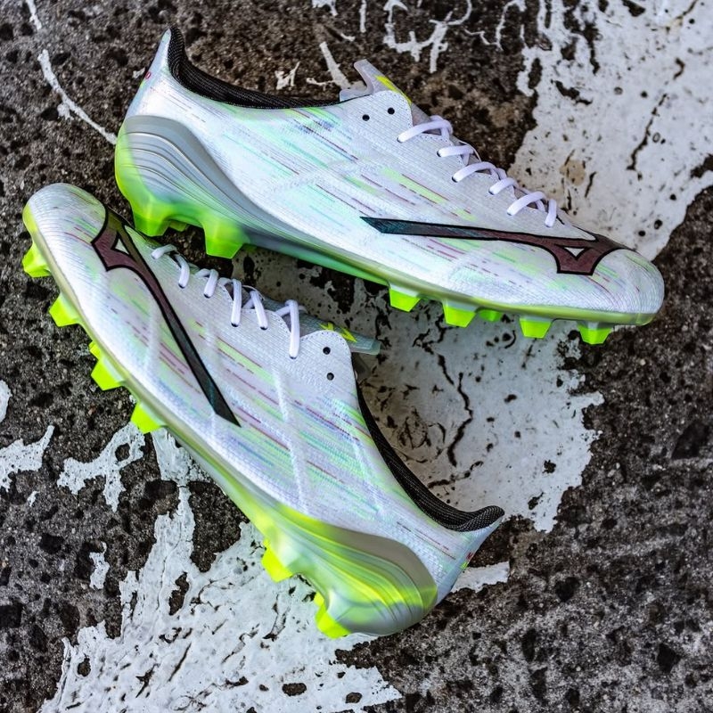 Mizuno tiếp tục ra mắt phồi màu mới dành cho "con cưng" Mizuno Alpha 2