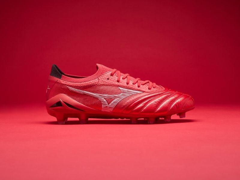 Giày đá bóng Mizuno Ruby Red