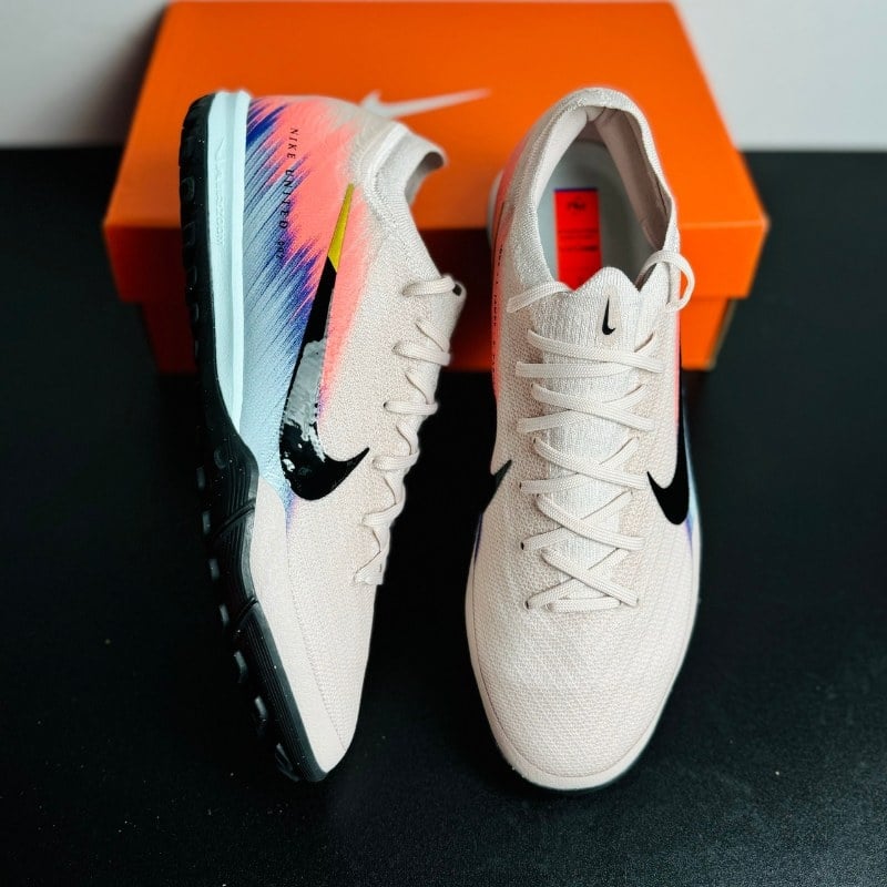 Nike Mercurial Vapor 16 Pro TF chính hãng phù hợp với form thon với bè ít