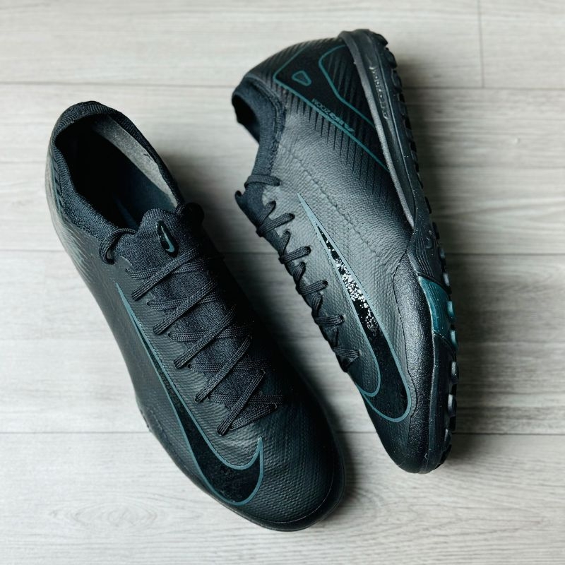 Nike Vapor 16 Pro TF mẫu giày bán chạy nhất của Nike