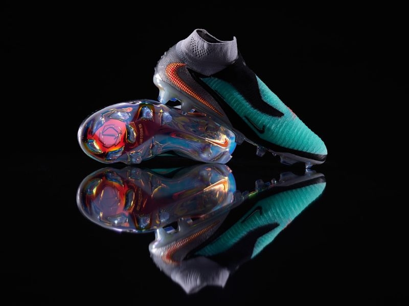 Nike ra mắt Phantom 6 thế hệ mới