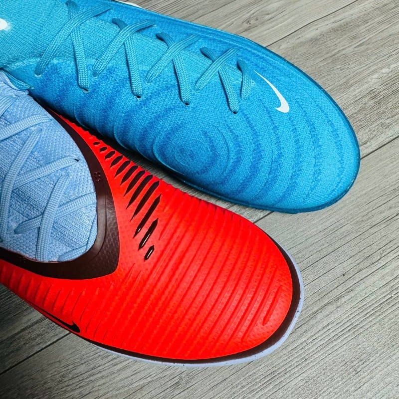 Chất liệu upper khác nhau giữa 2 thế hệ Nike Phantom