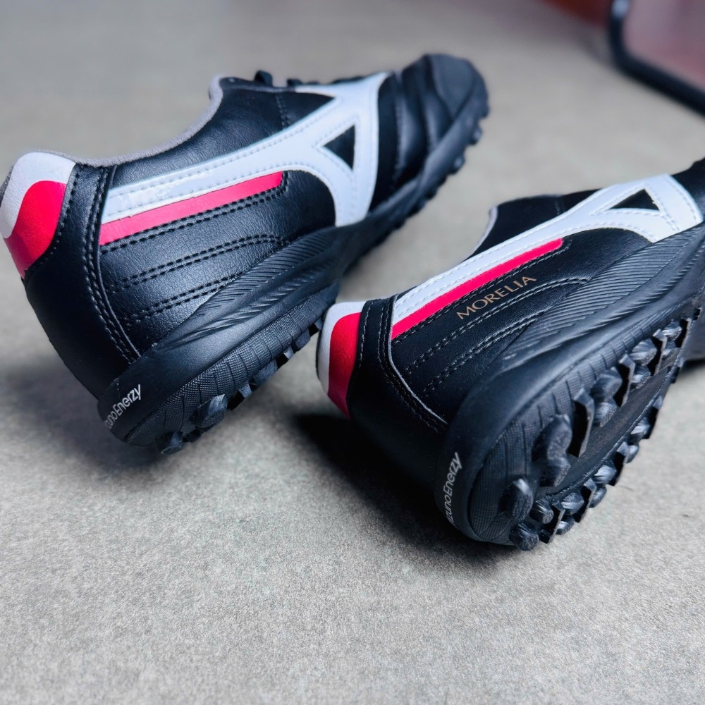 Giày đá bóng Mizuno Morelia Sala Pro TF - Màu Đen - Q1GB251301