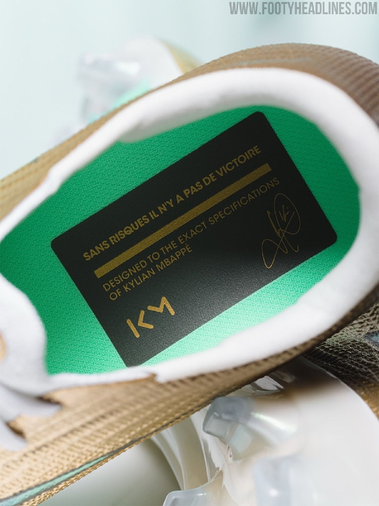 Nike Mercurial Superfly 11 Signature mới dành cho Kylian Mbappé
