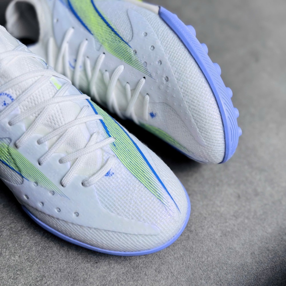 Kelme Flash 6.0.4 TF - Trắng Tím - 8621ZX1406