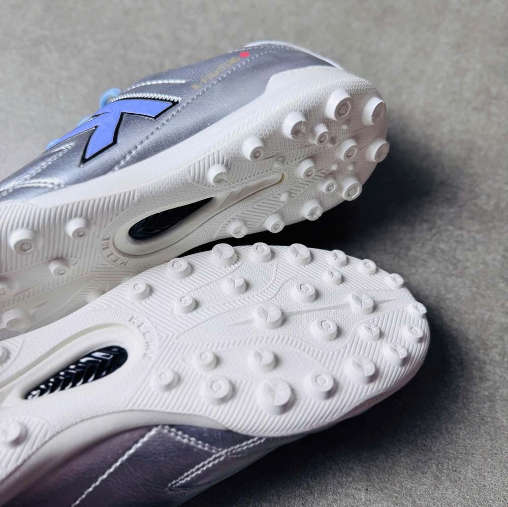Kelme K-Fighting - Màu Bạc - 8621ZX1474-900
