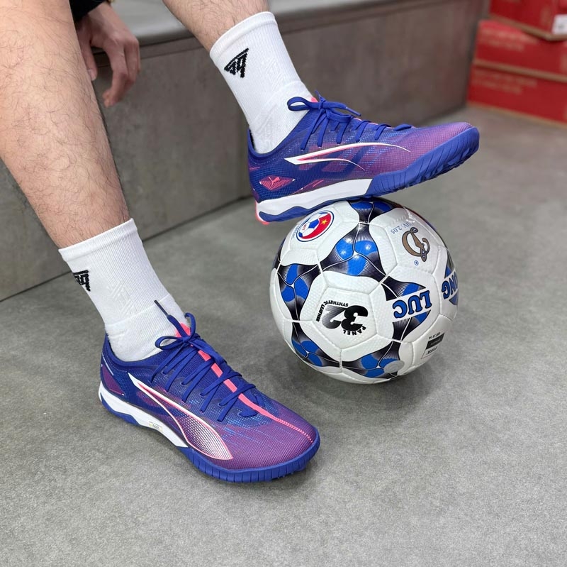 PUMA Ultra 5 Match TT - Tím Than - 107892 01