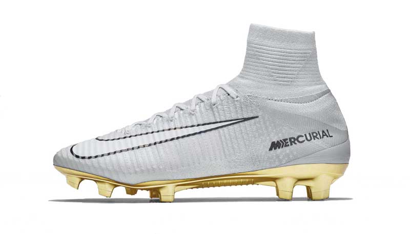 Giày đá bóng Nike Mercurial CR7