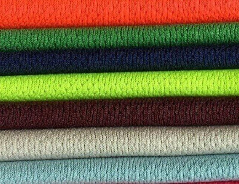 Kinh nghiệm chọn vải áo đá bóng phù hợp