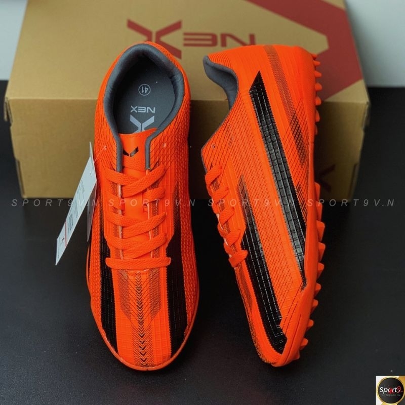 Top 03 mẫu giày đá bóng giá rẻ không nên bỏ qua 2024