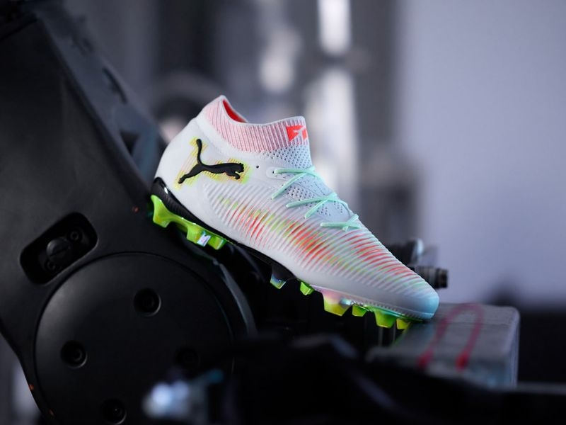 Giày đá bóng Puma Future 8