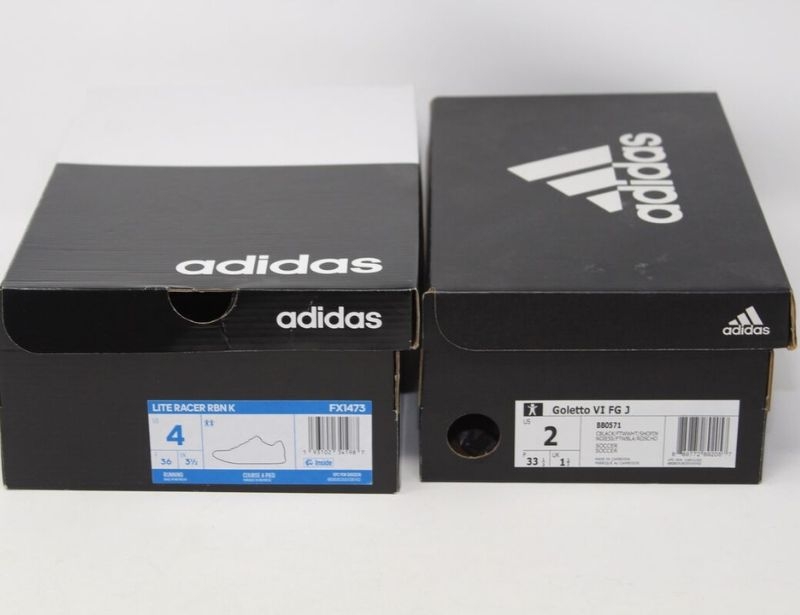 Hộp đựng và tag giày sẽ giúp bạn check Adidas chính hãng