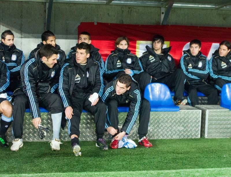 Khu vực thay thế cầu thủ dự bị