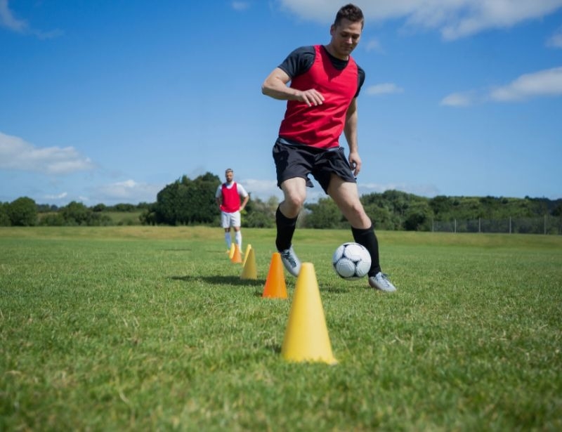 ập luyện các bài tập căng cơ và giãn cơ