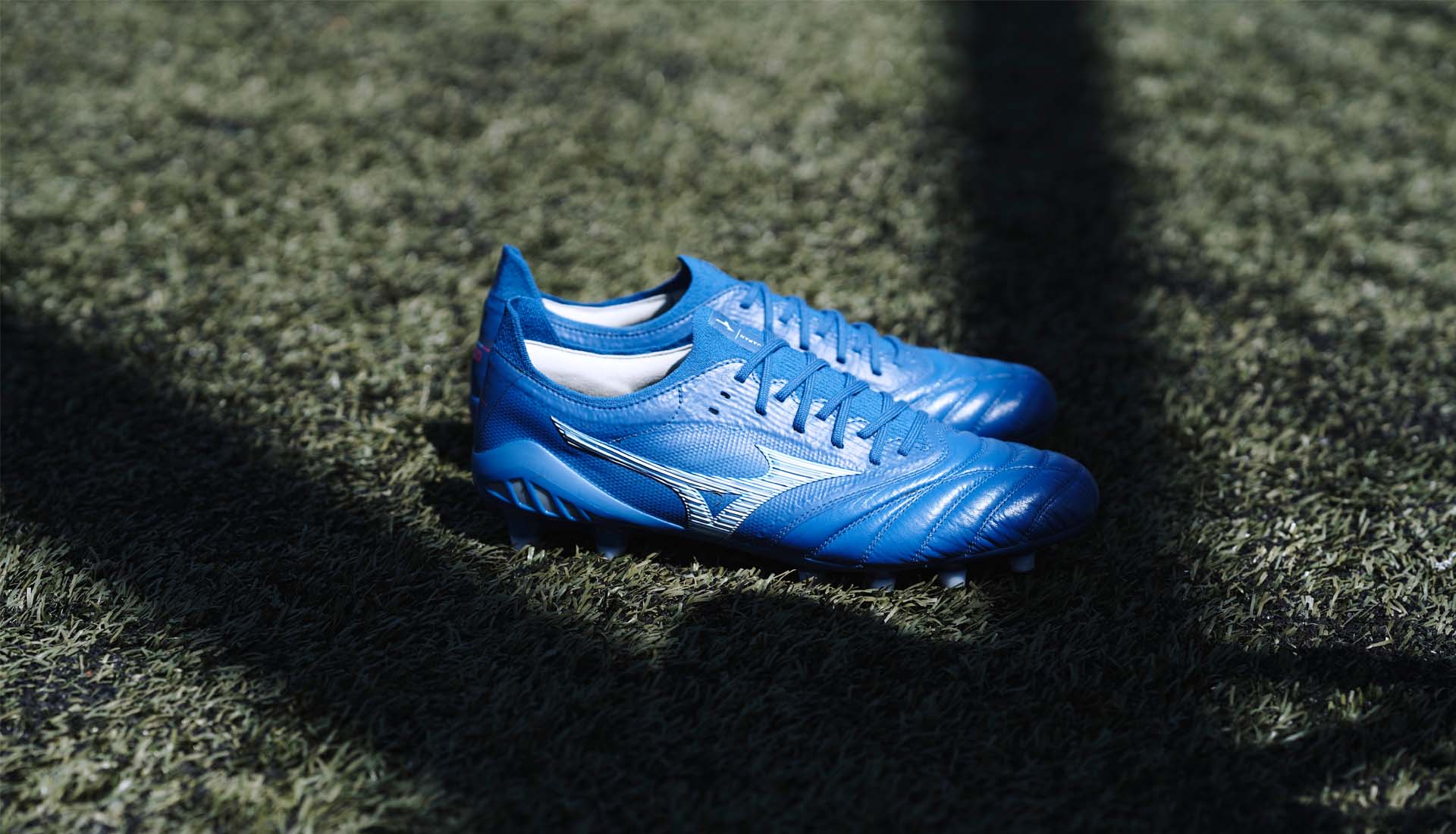 mizuno morelia 1