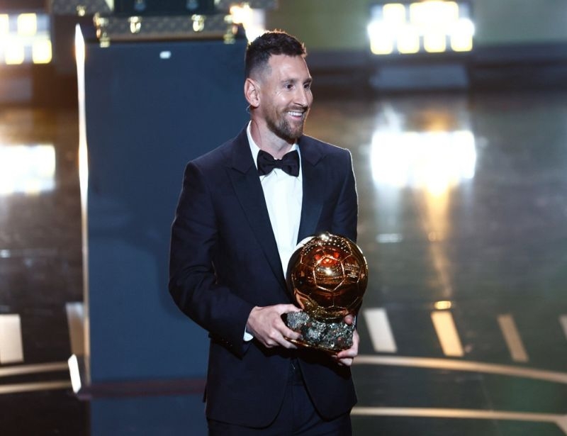 Hành trình đoạt quả bóng vàng lần thứ 8 của Lionel Messi