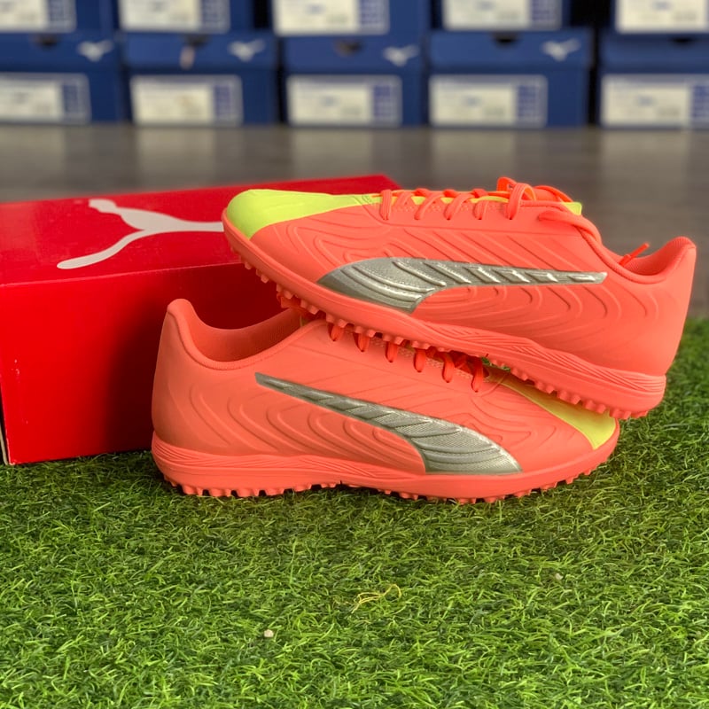 Puma One 20.4 TT 105968_01 - Peach-Fizzy Yellow-Silver