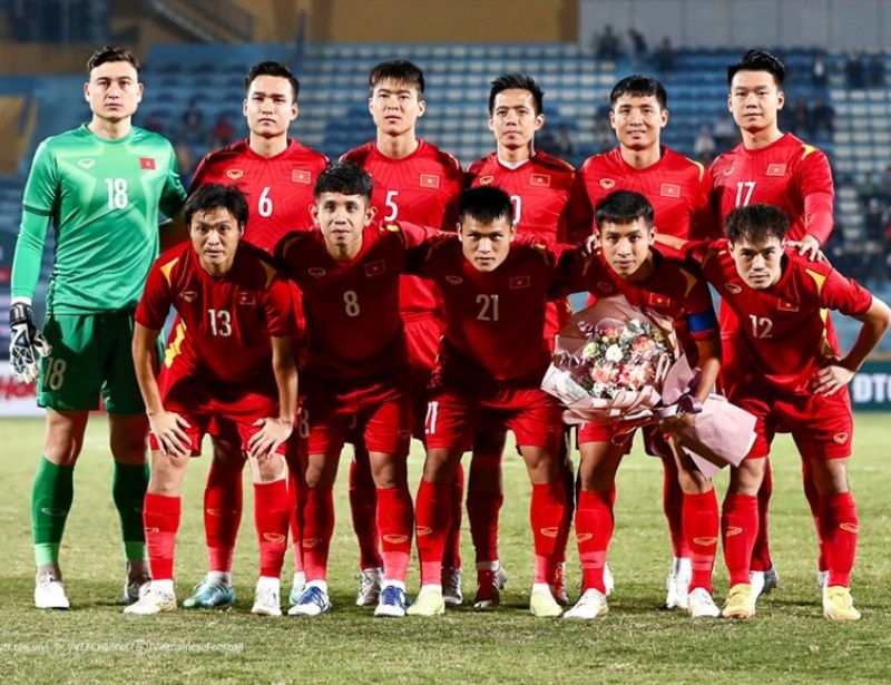 Soi giày cầu thủ: Dàn sao tuyển quốc gia Việt Nam đi giày gì?