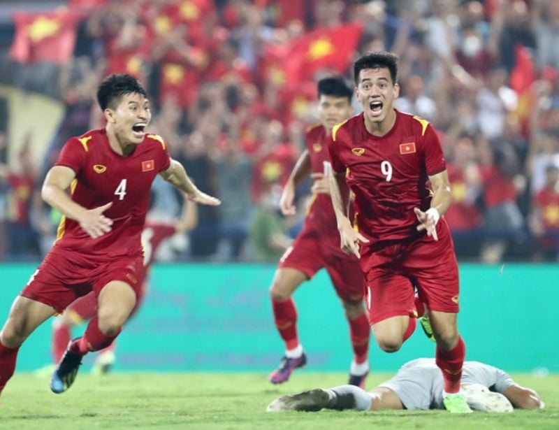 Nike Mercurial Vapor XI là lựa chọn của Tiến Linh, Hoàng Đức