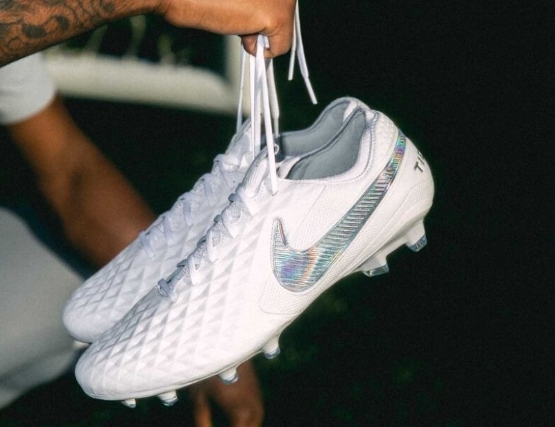 Do tình trạng tốt và cảm giác mềm mại mà giày mang lại