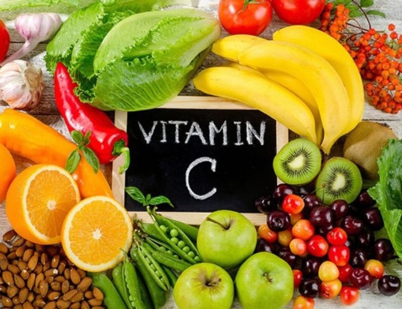 Bổ sung trái cây, rau xanh và vitamin C giúp chống viêm hiệu quả